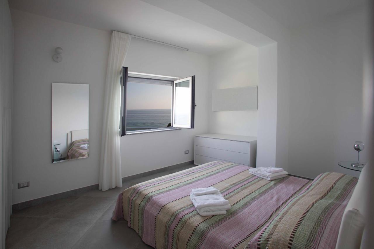 Cala Del Faro Beach Villas Cittadella del Capo Exterior photo